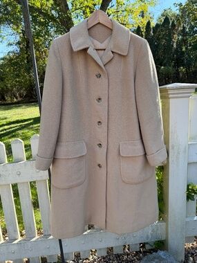 Vtg 60s Warren of Stafford 100% Wool Camel Tailored Mod Overcoat Jacket 21" P2P
